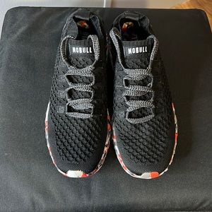 NOBULL wild storm knit runner size 8 men 9.5 women